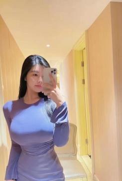 Ana Big Boobs