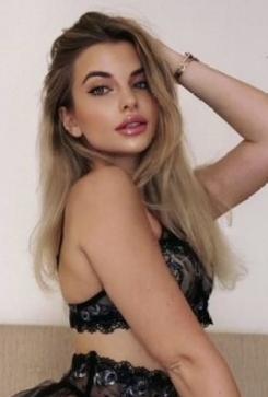 Emma Lux