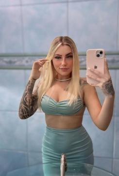 Chloe