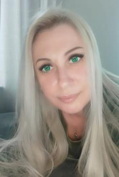 Amira