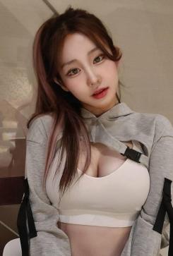 Zena