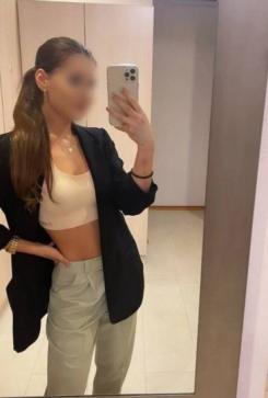 Bella